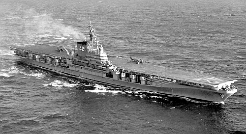 USS Franklin D. Roosevelt CVB-42 underway, November_1952.jpg